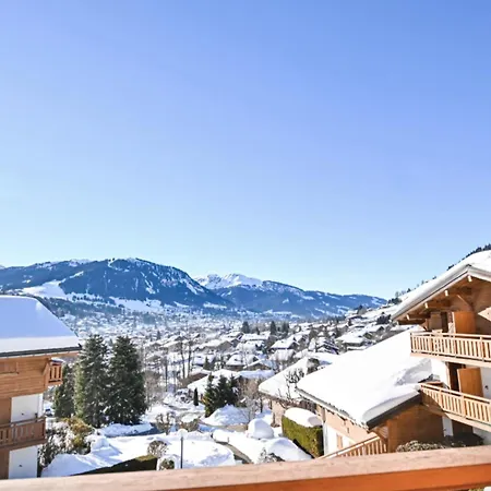 With Balcony In Quartier Megeve *